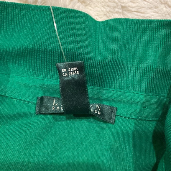 Lauren Ralph Lauren cotton green blouse with 3/4 sleeves, 1/4 button up size M - Picture 7 of 9
